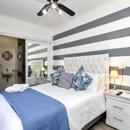 Glennies Guesthouse Somerset West Exteriör bild
